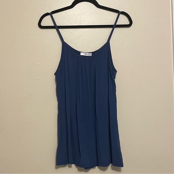 Tank top tunic. Flowing, Royal blue. NWOT, great condition, flattering fit. - Picture 2 of 5